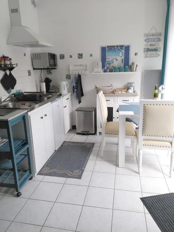 Le Rumain Apartment Hengoat